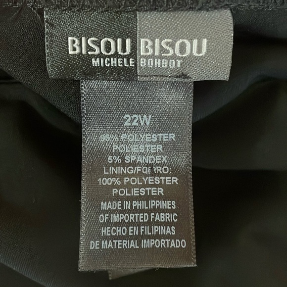 Bisou Bisou black cross front plus size dress NWT women’s size 22 - Picture 3 of 11
